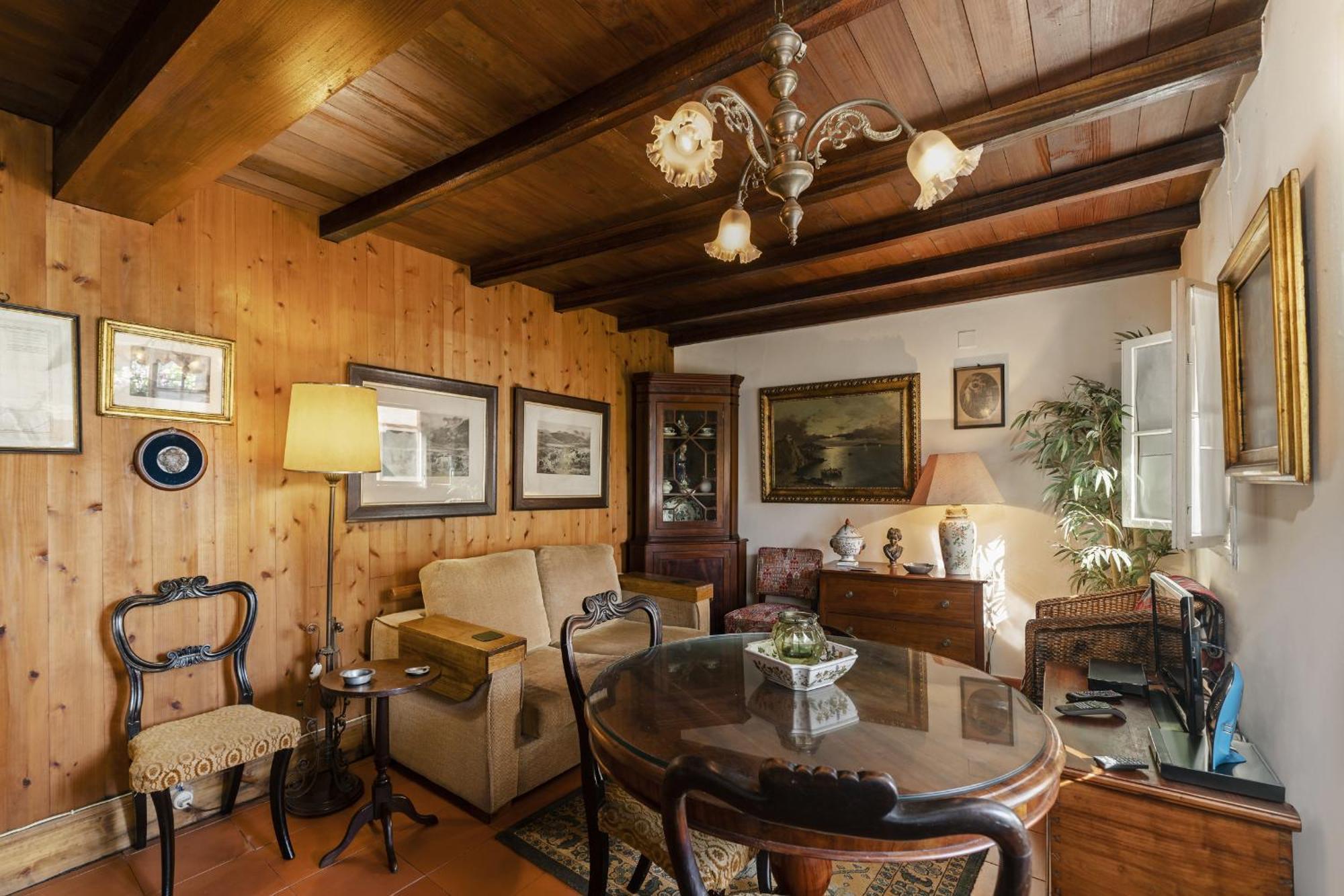 Quinta Florenca - By Wehost * Funchal (Madeira)